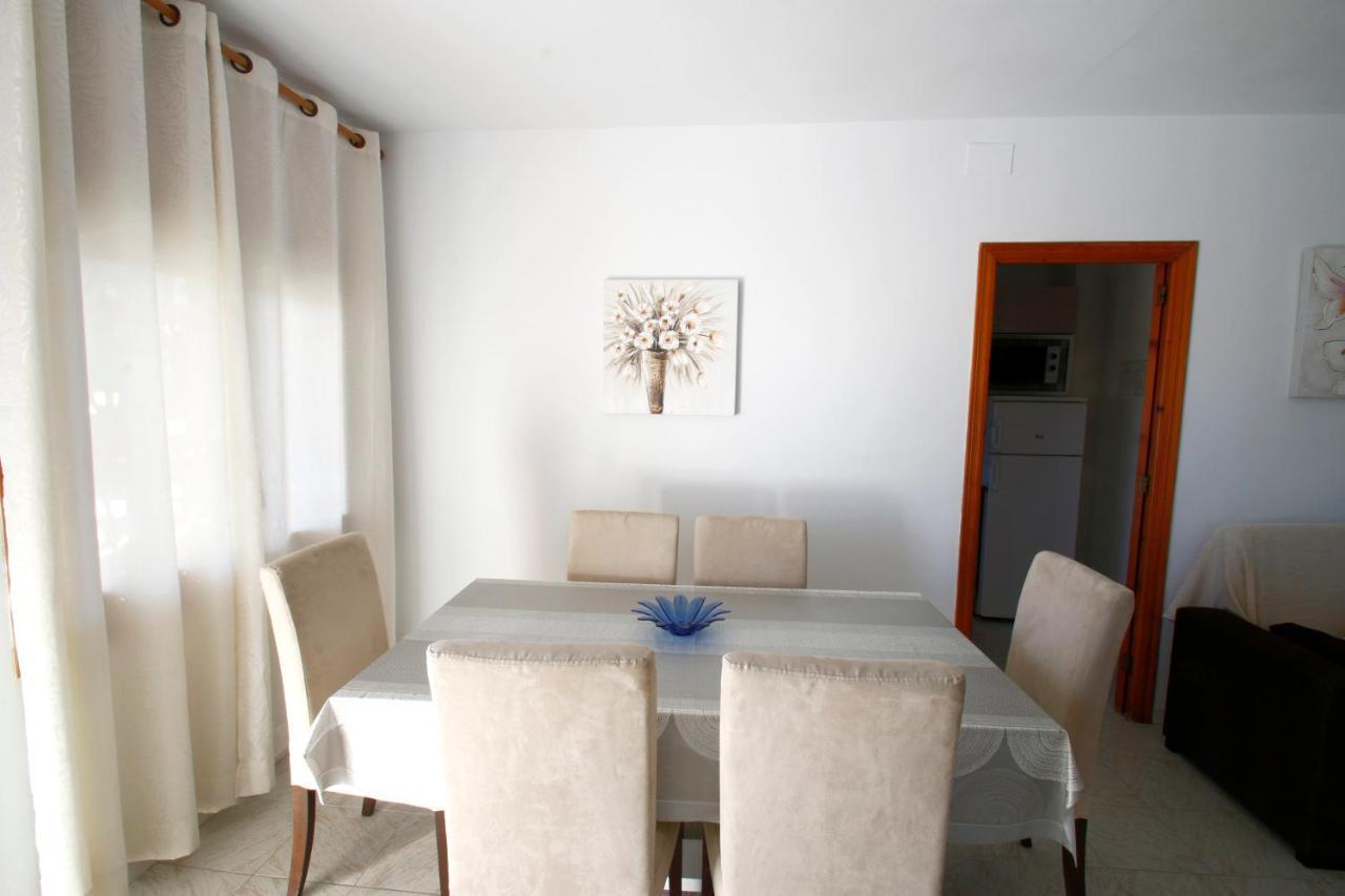 Casa Rosales 5 Apartment กัมบริลส์ ภายนอก รูปภาพ